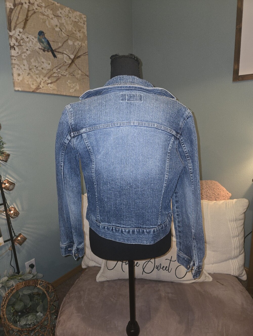 Women's Express Jean Jacket - Picture 2 of 2